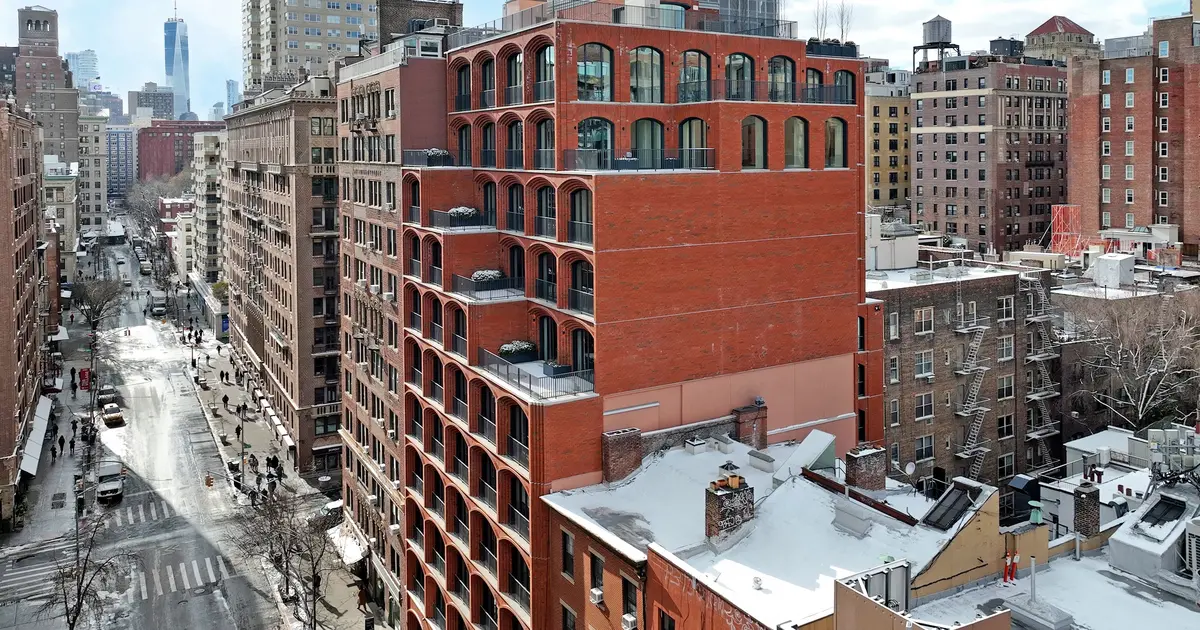 64 University Place Wins BIA Award for Craftmanship